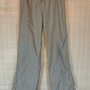 Dailey Fuentes gray straight leg athletic pants elastic waist quick dry size M
